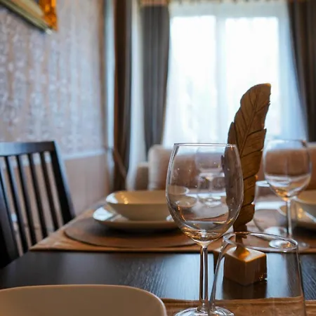 Pirin Elegance By Gondola Lift Apartament